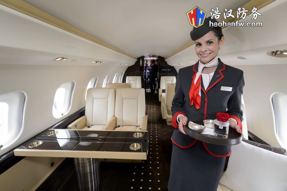 5. ���ô�ս���Ӱ͵ϻ���쳵��Զ�̷ɻ��ϡ�.jpg